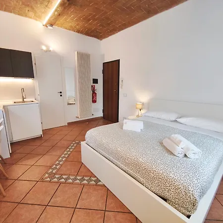 Monolocale Con Parcheggio Riservato Pressi Clinica Fogliani E Centro Storico شقة مودينا